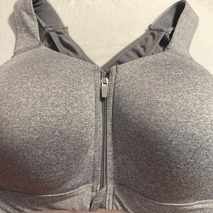 super supportive Sports Bra